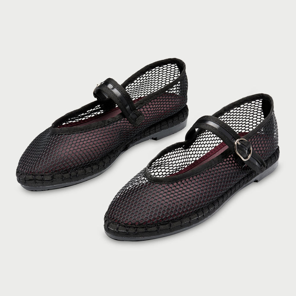 066c0ccad7bb62bc8297a85d01699e2c.jpg Classic Black Mesh Round Toe Breathable Flat Mary Jane Shoes - Image 1