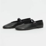 Classic Round Toe Buckle Strap Office Mary Jane Flats in Black