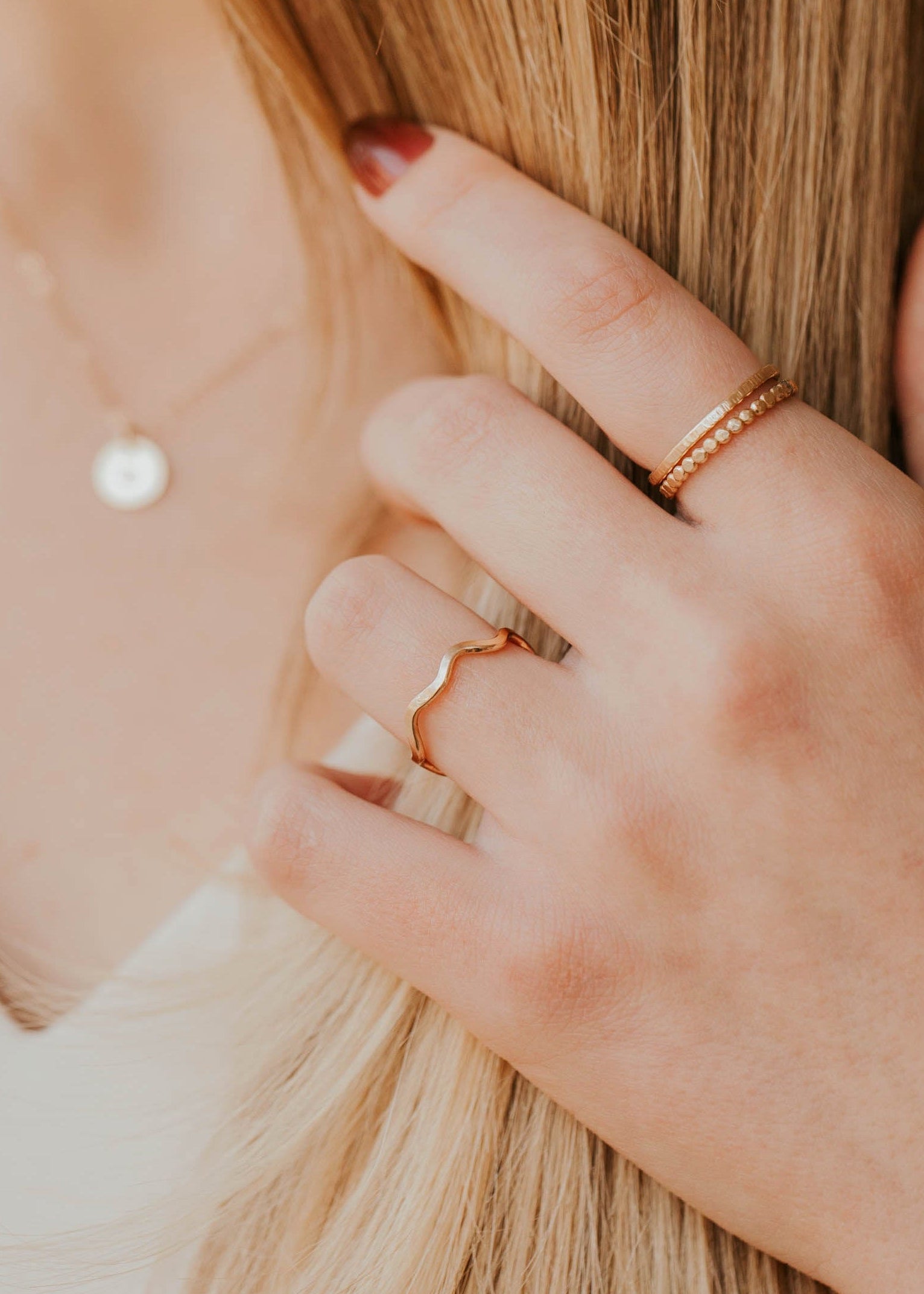 3.17.drop-39.jpg Squiggle Ring - Image 1