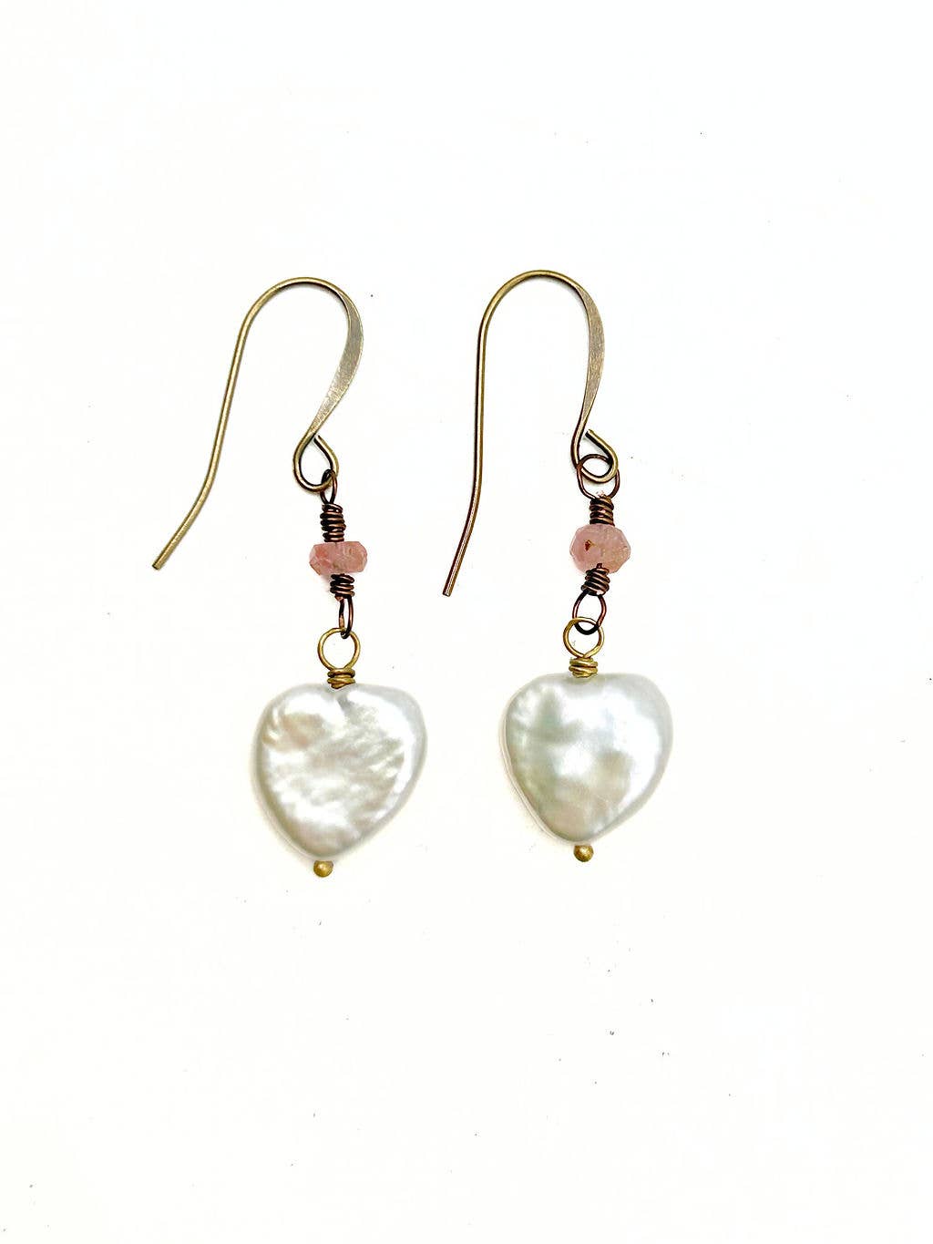 7e107e56a2d8fab20fdfb2b9e6bd7f52bad9f109e2925dc5b62467bce7a53c4a.jpg Heart-Shaped Pearl Earrings - Image 1