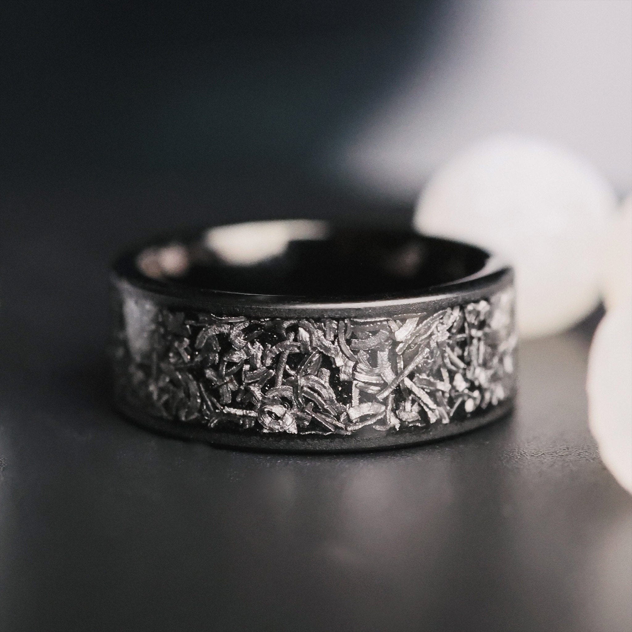 Gibeon-Meteorite-Wedding-Ring_b784a2c3-ddbb-4273-865b-69a6654749ab.jpg The Asteroid - Image 1