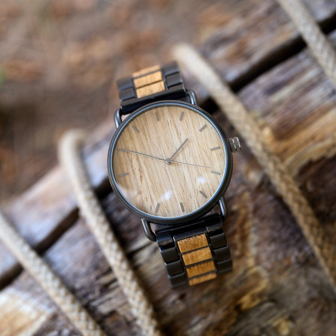 Roland_Erland20.jpg Erland - Oak - Image 1
