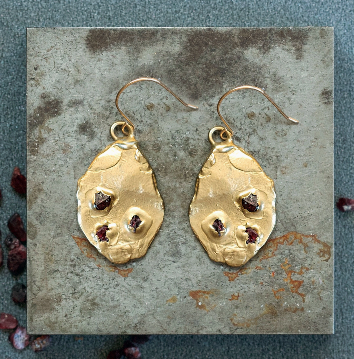 Screenshot2025-11-01at1.59.04PM.png Emilie Shapiro Moon Crater Earrings - Image 1