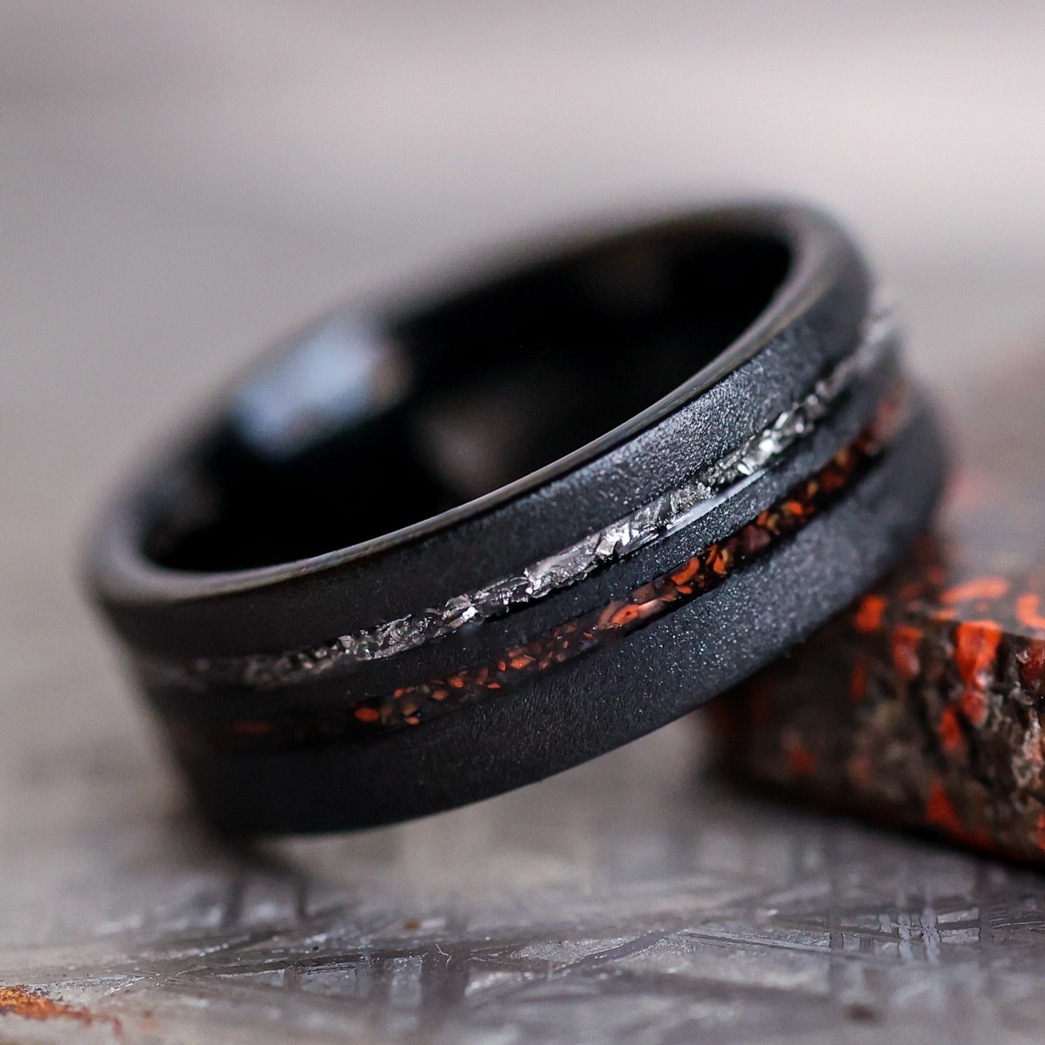The-Meteorsaur-Dinosaur-Bone-and-Meteorite-Black-Mens-Wedding-Ring-Thorum-1.jpg The Meteorsaur - Image 1