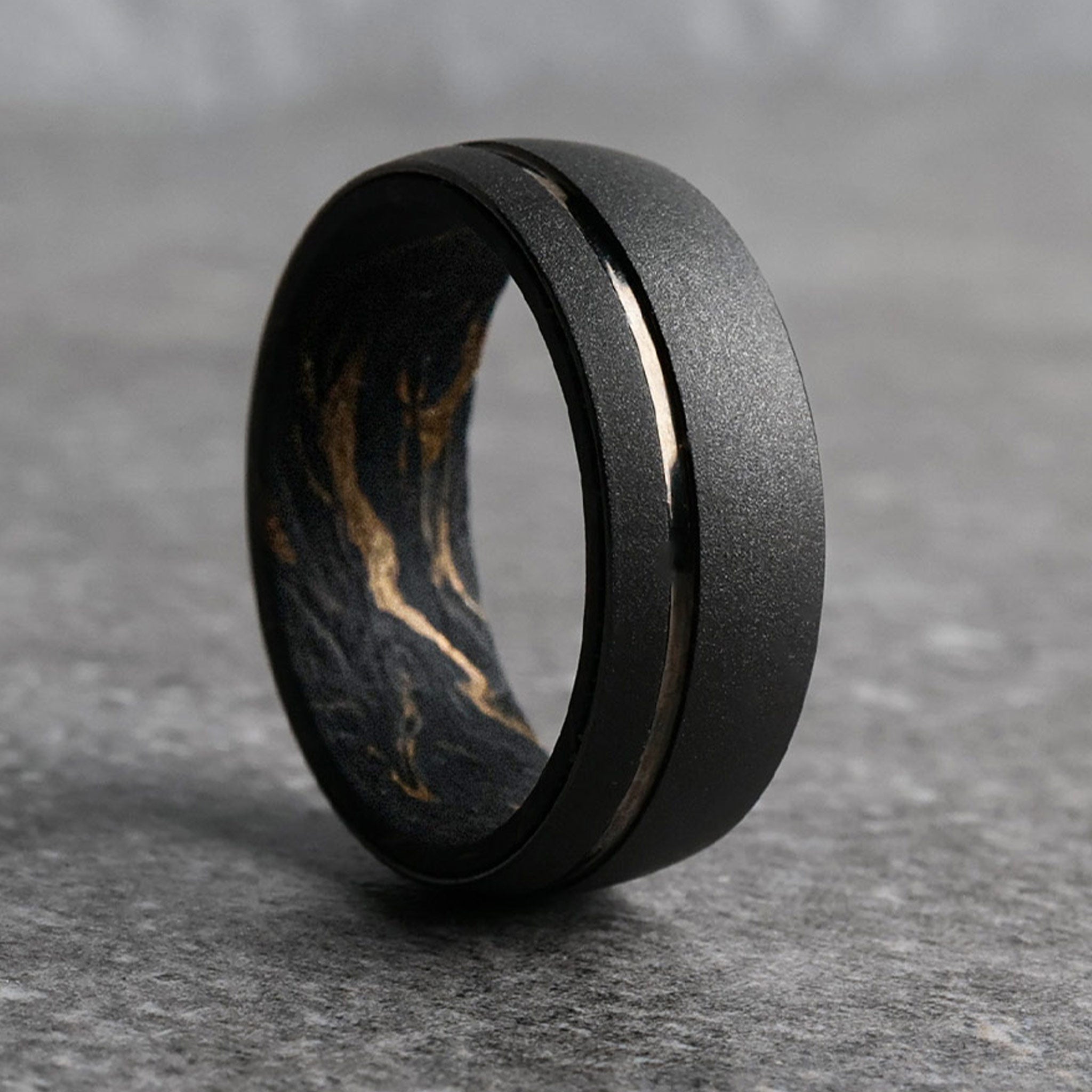 Thorum-Carbon-Fiber-Ring.jpg The Monaco - Image 1