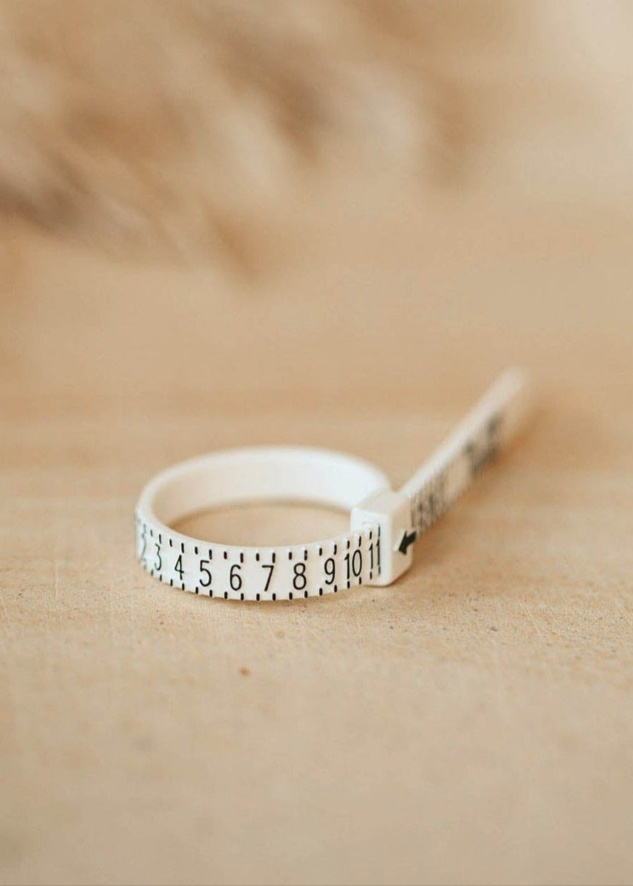 ring-sizer-2.jpg Ring Sizer - Image 1